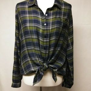 Westport, XL, light wt. plaid, tie blouse.